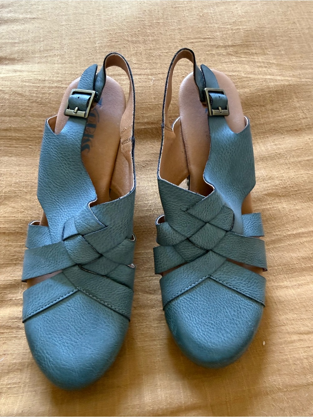 Korks Women's Teal Leather Woven Slingback Wooden Platform Sandals